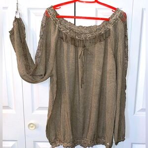 Point Zero peasant blouse